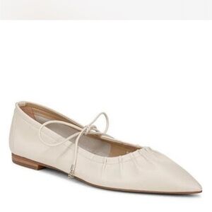 Elegant Cream Women's Ballet Flats